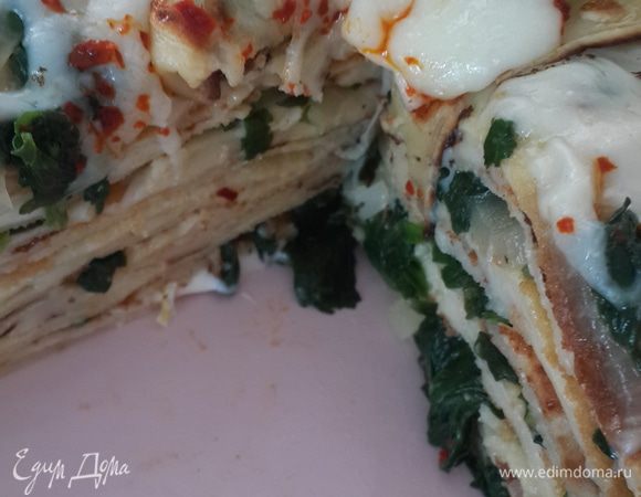 Муж сказал, чтоб на такие поздние завтраки мы приглашали гостей, а то он поправится так как от торта невозможно оторваться. Кстати этот торт можно как на закуску подавать.