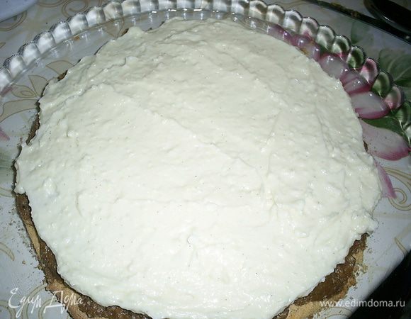 Сверху наносим слой ванильного ганаша.