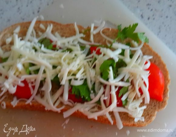 Натереть сыр. 