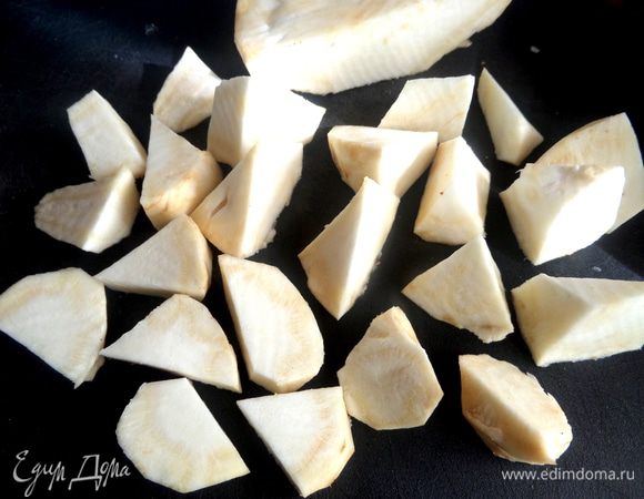 Нарезать на кусочки.