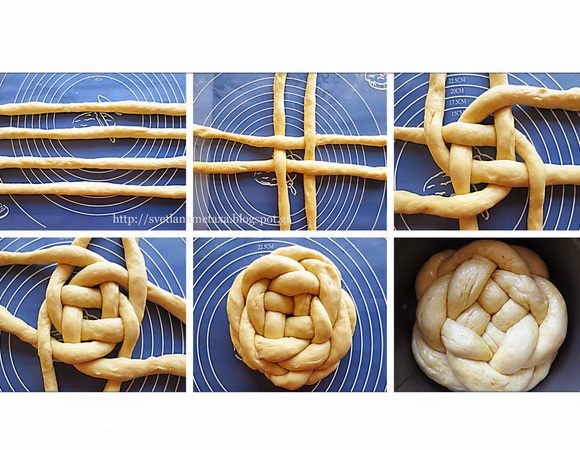 Начинаем формировать булочки. 
1-й вид булочек плетем из 4-х жгутов. Выкладываем крестообразно по 2 жгута. Один из каждой пары жгутов пропускаем над и затем под ему перпендикулярным.
Затем каждый крайний жгут поворачиваем в  одну сторону на 90 градусов . Итак 4 жгута. После этого проделываем то же самое, но в другом направлении. Лишние оставшиеся концы жгутов прячем под нижнюю часть булочки.