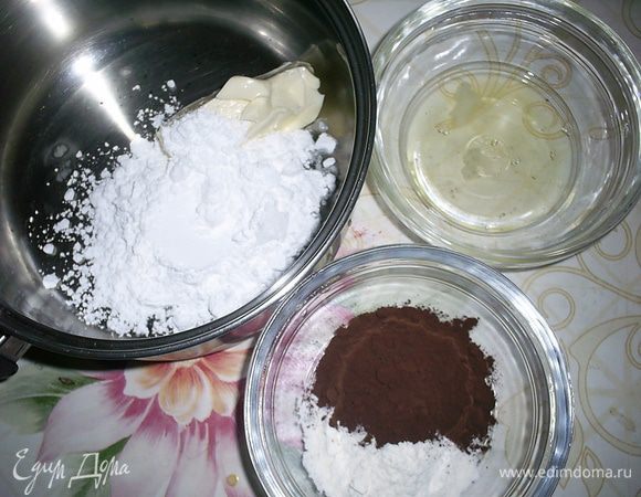 Отмерим и взвесим все ингредиенты для сигаретного бисквита.