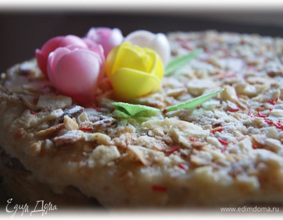 Готовому торту придать форму, украсить по желанию!
Приятного чаепития!!!