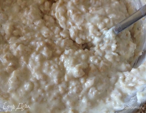 Смешать с хлопьями.