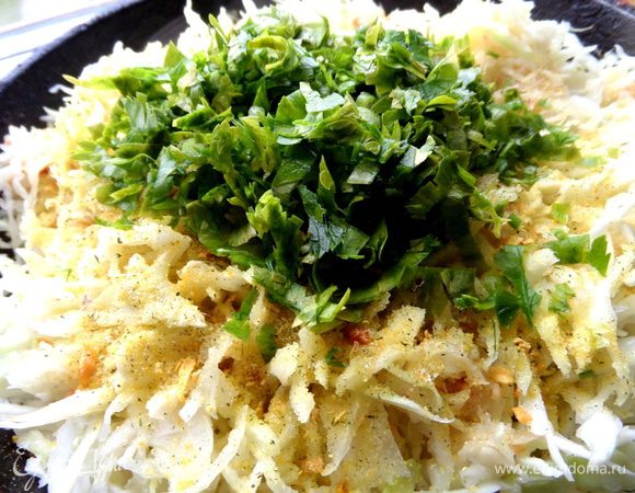 Добавить к капусте.