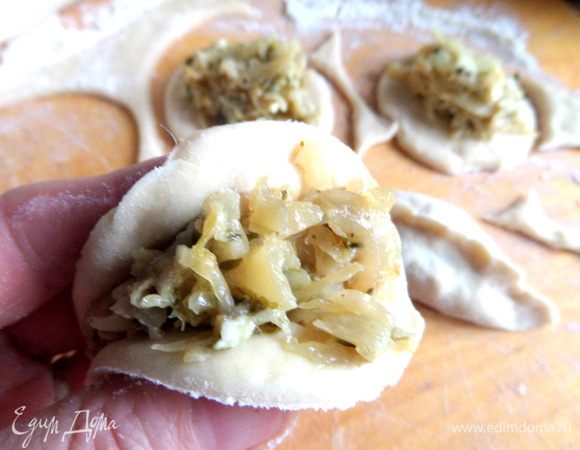 Защипываем на манер пельмешки)))