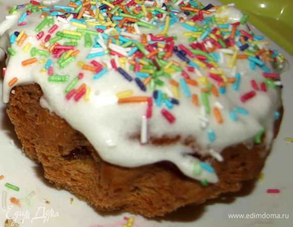 Дать куличу остыть и украсить на свое усмотрение. Приятного аппетита!