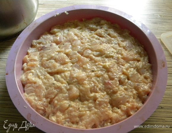 Сверху картошки наше мясо.