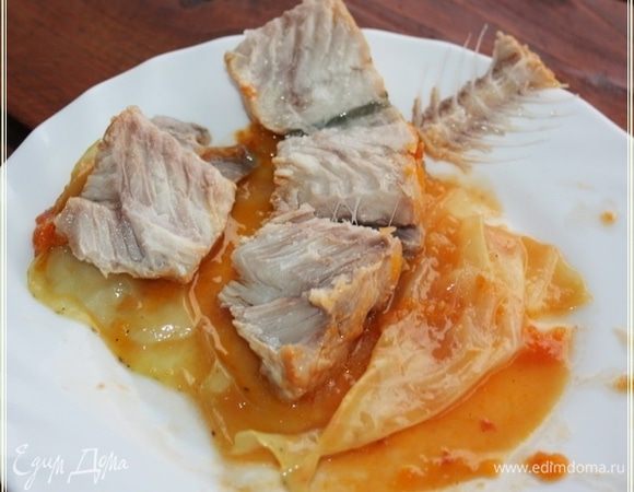 Где-то через  час  проводим рубежный контроль. Вот такая картинка. Уверяю вас, почти готово.  Но только «почти». Хотя и вкусно и ароматно. Это судачок.