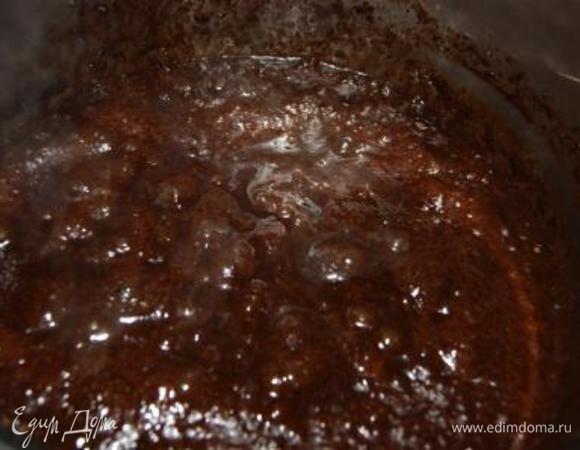 Довести до кипения, варить 1 минуту.