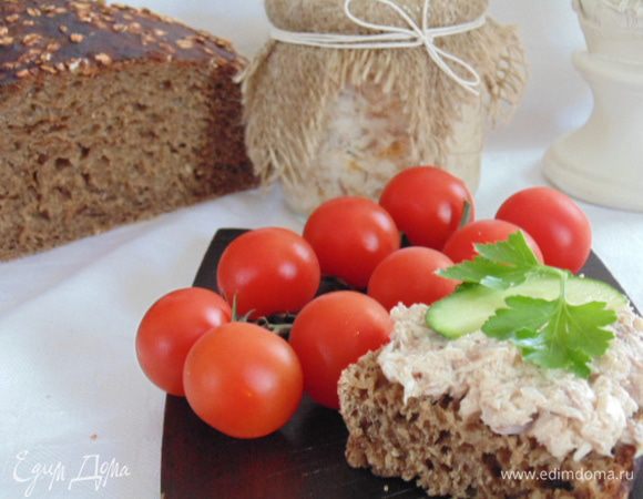 Готовый рийет охладить пару часов в холодильнике.