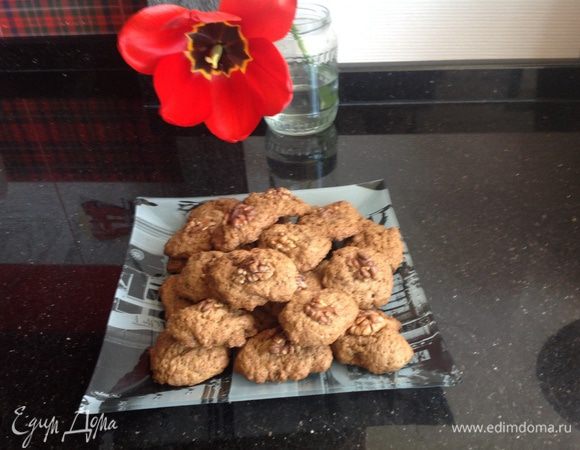 Выпекайте в духовке 30 минут.