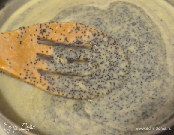 Получится густая как сметана масса.