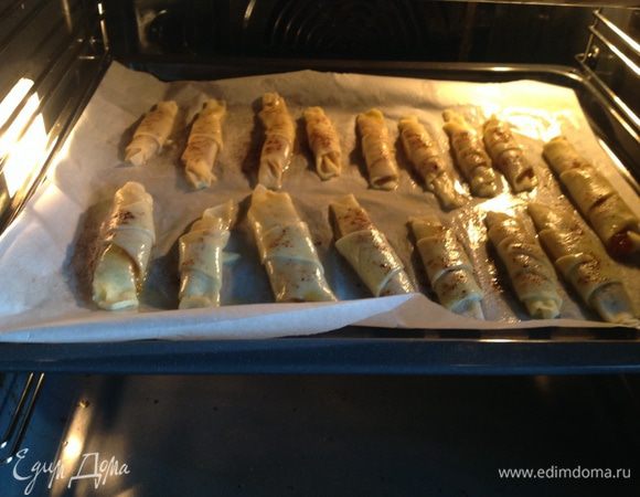 Готовить в предварительно разогретой до 180 градусов духовке примерно 25-30 минут.