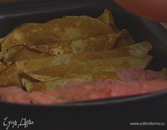 Уложить в глубокий противень. 