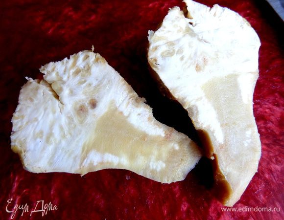 Вот так выглядит сельдерей в отварном виде и тоже быстро варится!