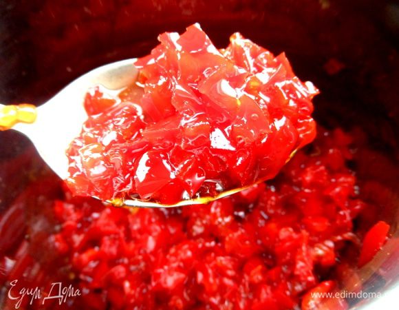 Я постоянно помешивала и после закипания держала на огне 50 минут,следуя рецепту.