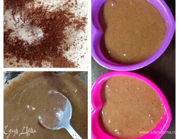 А пока займемся бисквитом. 
Разогреем духовку до 180 градусов.
Одно большое (а лучше яйцо + оставшийся от песочного теста белок) взобьем с сахаром, отдельно смешаем просеянную муку, разрыхлитель и какао. Соединим обе смеси и перемешаем.
Выльем тесто в форму (у меня 2 маленькие силиконовые 11*5 х 11 см). Для торта лучше брать разъемную и застелить ее бумагой для выпечки.
Ставим тесто в духовку и выпекаем 25 минут.