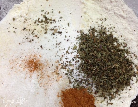 Разогреем духовку до 220 градусов.
Соединим все сухие ингредиенты.