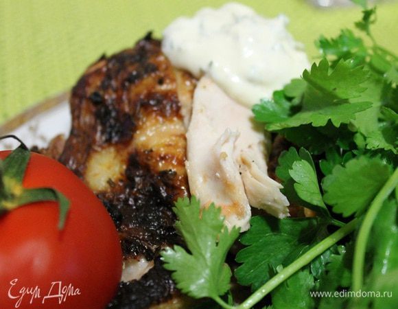 Готовить на открытом огне, на решетке. Подавать с зеленью, овощами и соусом. Приятного аппетита!