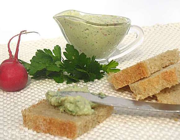 Намазываем хлеб. Приятного аппетита!!! 