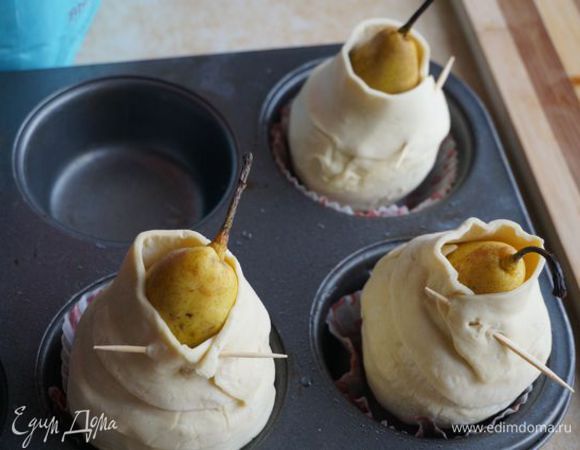 Запекать при 200-220" С около 25 минут