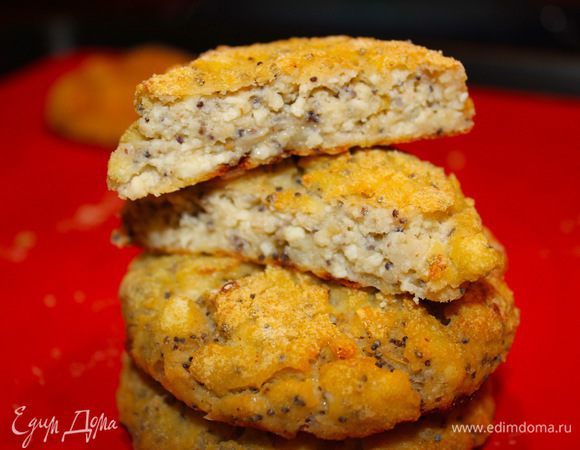 В разрезе. Очень вкусно и полезно.