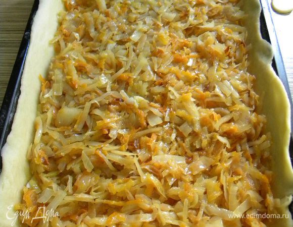 Выкладываем капусту.