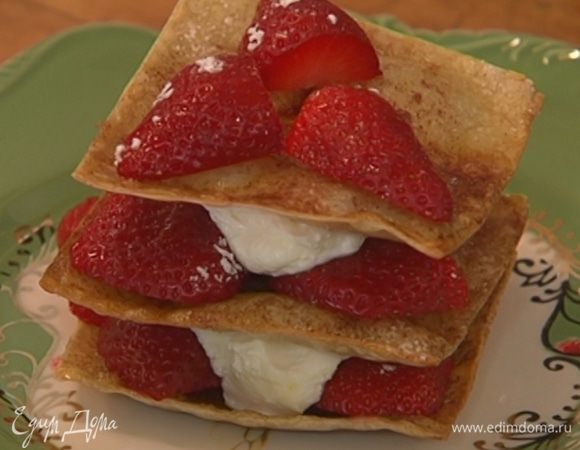 Так же сделать второе пирожное.