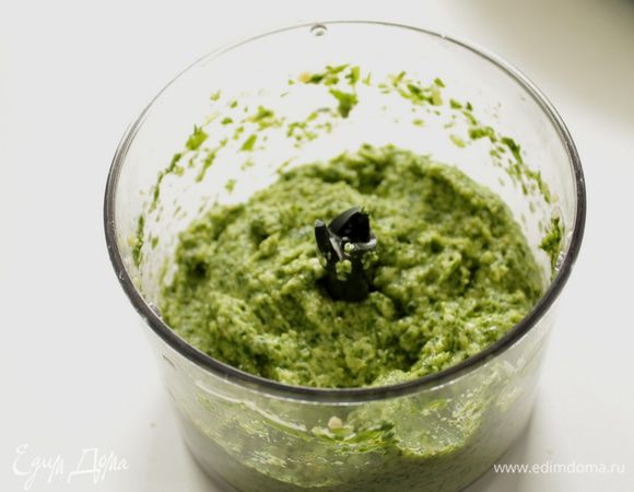 Посолить, поперчить по вкусу.