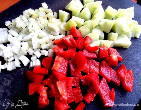 Порубить...,не обязательно мелко.