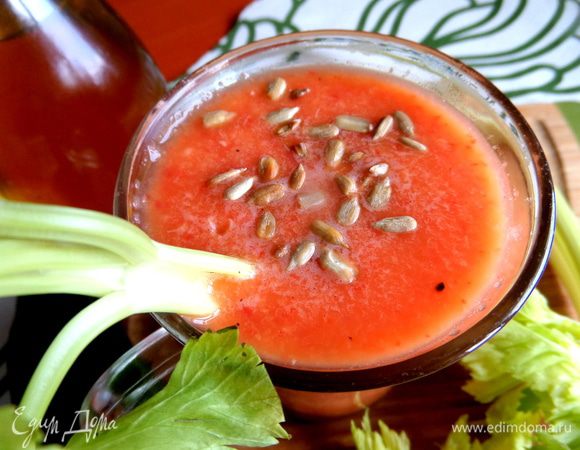 Сверху можно добавить поджаренные семечки!