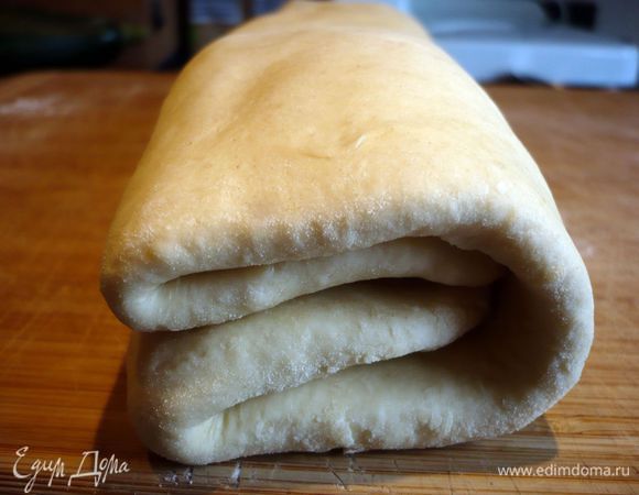 Теперь накладываем одну часть на другую. 