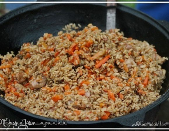 А потом перемешиваем. Тщательно, но аккуратно. 