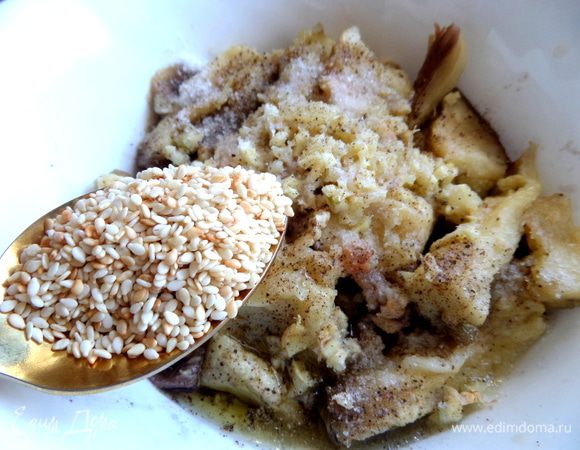 Добавила пару ложек.