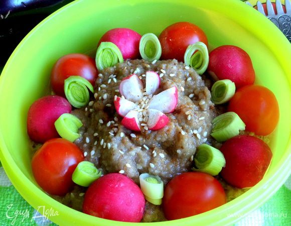 Сверху можно сбрызнуть оливковым маслом и посыпать кунжутом.