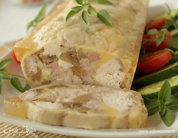 Снять рукав. Разрезать на ломтики.