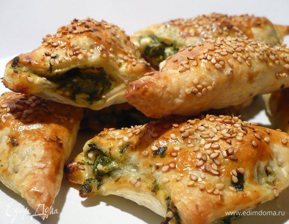 Отправляем в предварительно до 180-200°С разогретую духовку на 20 минут.