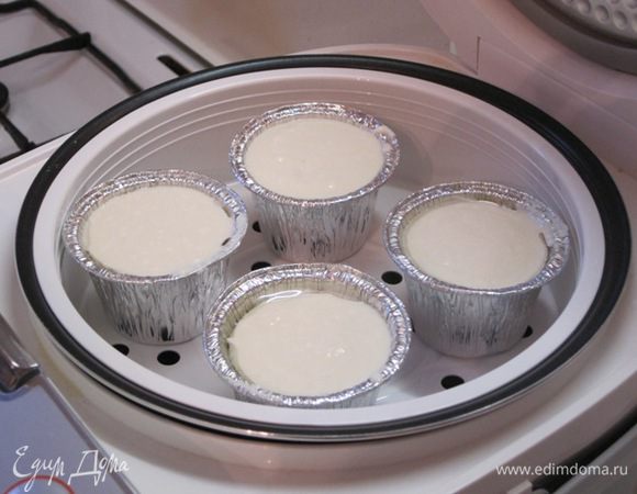 Готовить в пароварке или в мультиварке на программе "Варка на пару" 20 минут.