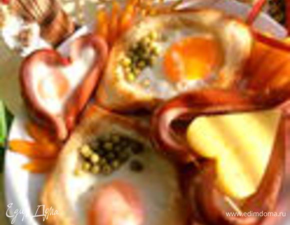 А здесь тоже быстрый вариант глазуньи в хлебе для тостера и в сердце из сосисок: http://www.edimdoma.ru/retsepty/51591-zavtrak-dlya-lyubimogo