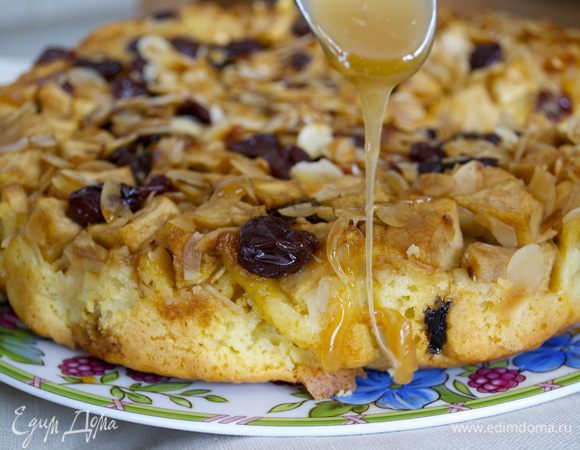 А можно и просто полить слегка карамелью... 