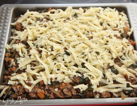 Последний слой - сырный.