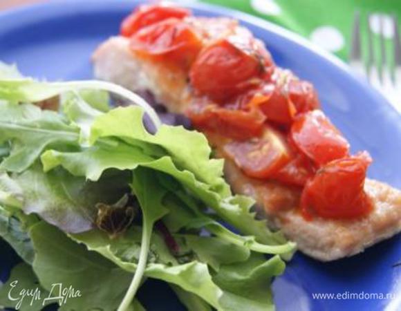 При подаче соус выкладывать на кусочки рыбы! 