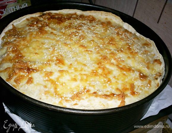 Вынимаем готовый пирог или лазанью))), даем постоять минут 10 (если сможете столько выдержать)и нарезаем на порции. Невероятно вкусно как в теплом, так и в холодном виде.