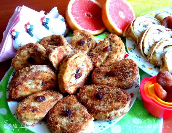 Переносим на тарелку с салфеткой.