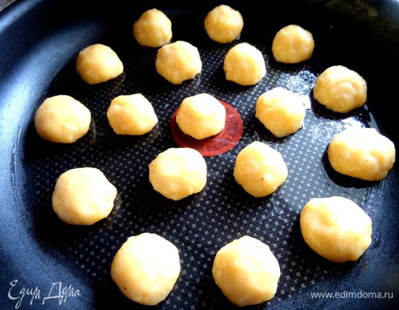 Выложить в тефлоновую слегка смазанную форму.