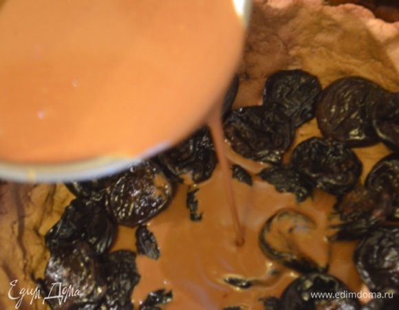 Сверху распределить ганаш.