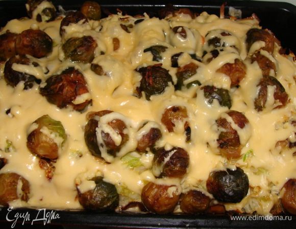 За пять минут до готовности посыпаем тертым сыром.