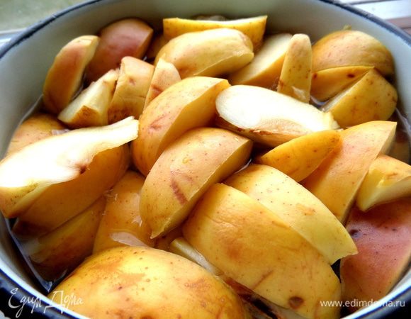 Сварим из них основу для супа.