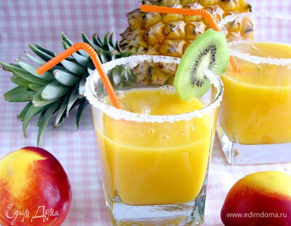 Разлить коктейль по бокалам и наслаждаться.)))